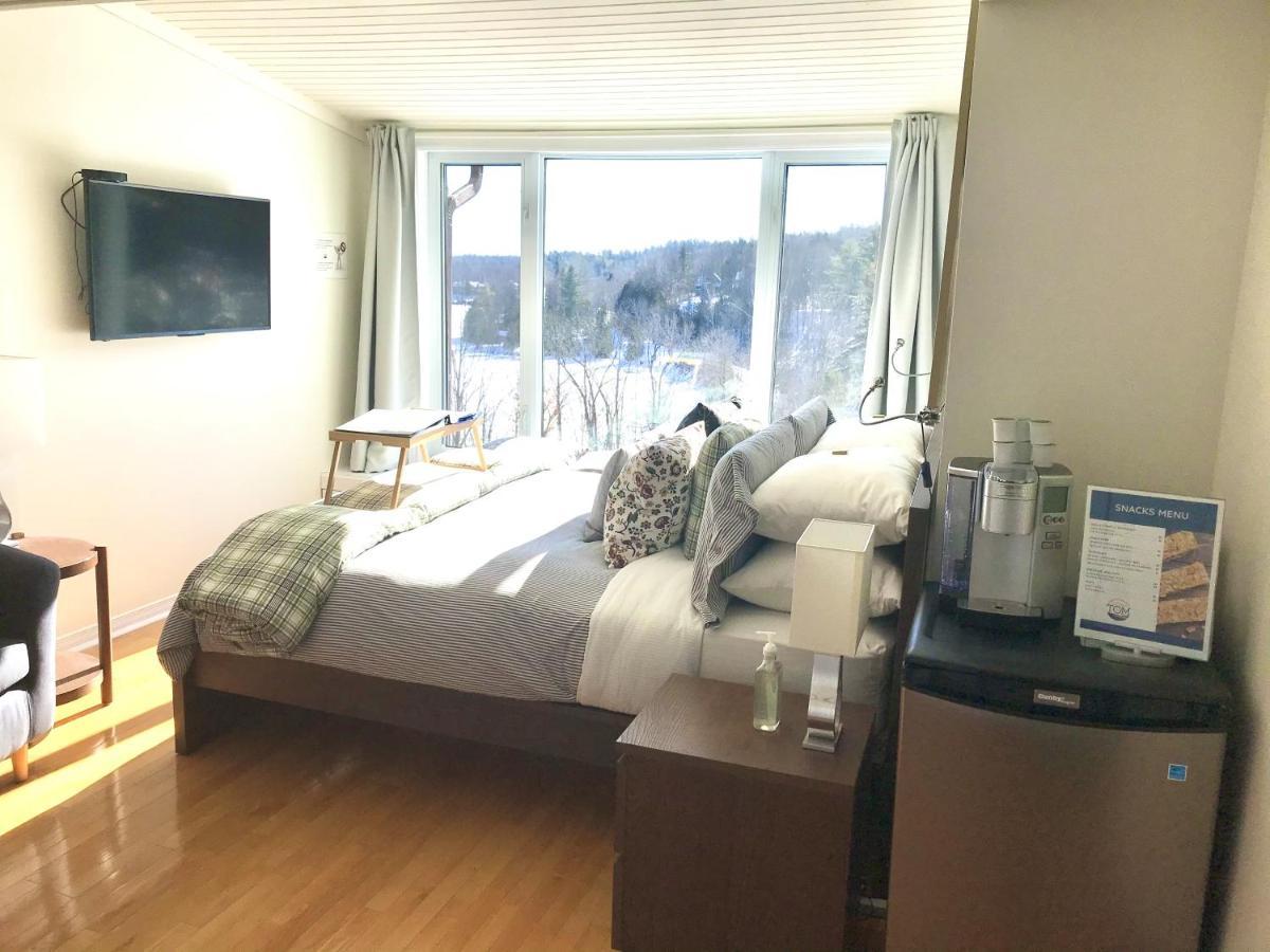 Chelsea Auberge Tom B&B מראה חיצוני תמונה